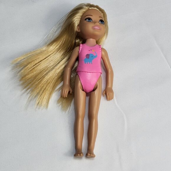 2021 Chelsea Doll Only - Barbie and Chelsea The Lost Birthday GTM82 - Picture 3 of 8